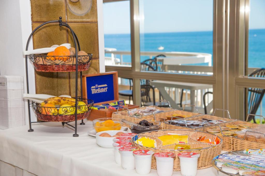 Hotel Adler Gabicce Mare Buitenkant foto