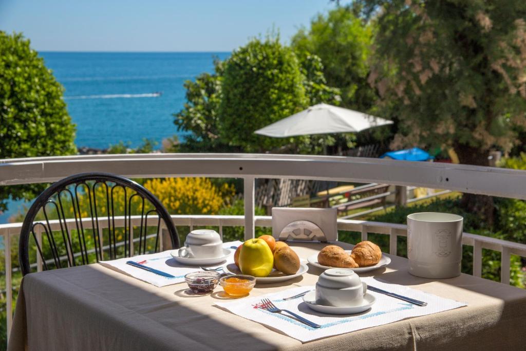 Hotel Adler Gabicce Mare Buitenkant foto